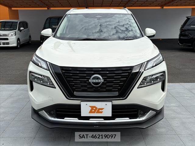 Nissan X-TRAIL HYBRID 2023-10 8564204-8