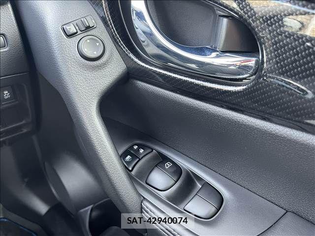 Nissan X-TRAIL HYBRID 2018-04 8564205-15