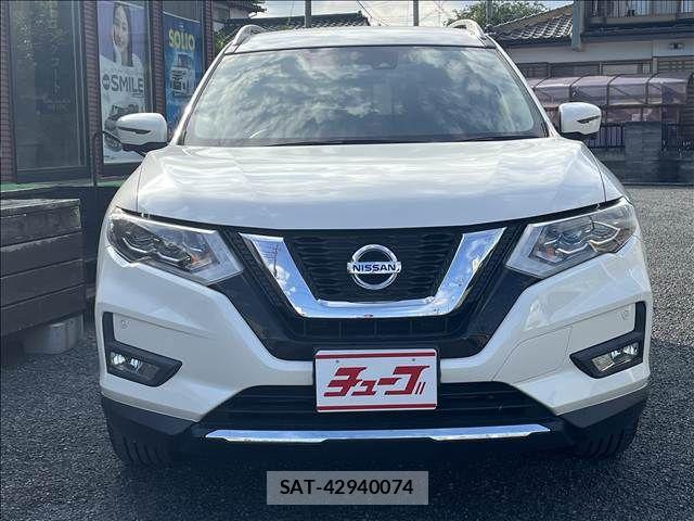 Nissan X-TRAIL HYBRID 2018-04 8564205-1