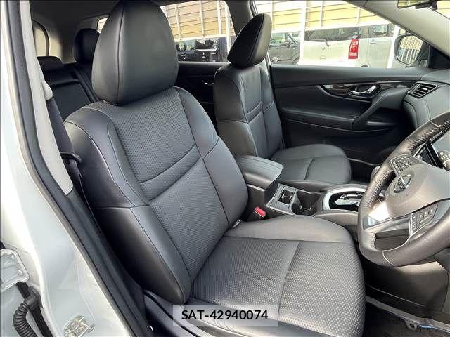 Nissan X-TRAIL HYBRID 2018-04 8564205-8