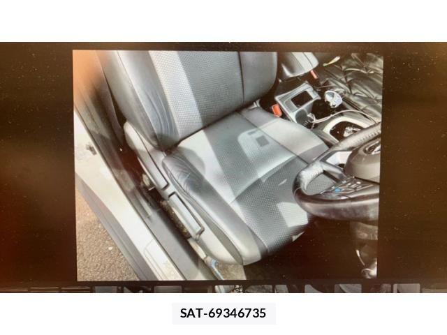 Nissan X-TRAIL HYBRID 2019-06 8629963-28