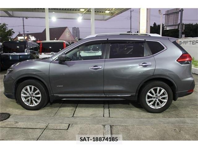 Nissan X-TRAIL HYBRID 2018-07 8629961-9
