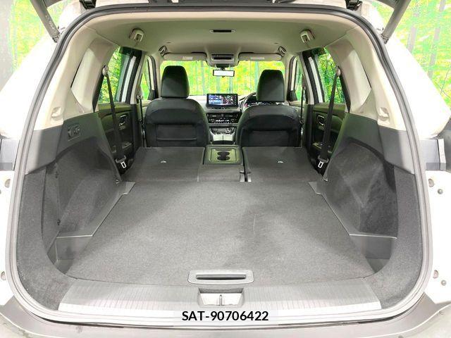 Nissan X-TRAIL HYBRID 2024-07 8686993-10