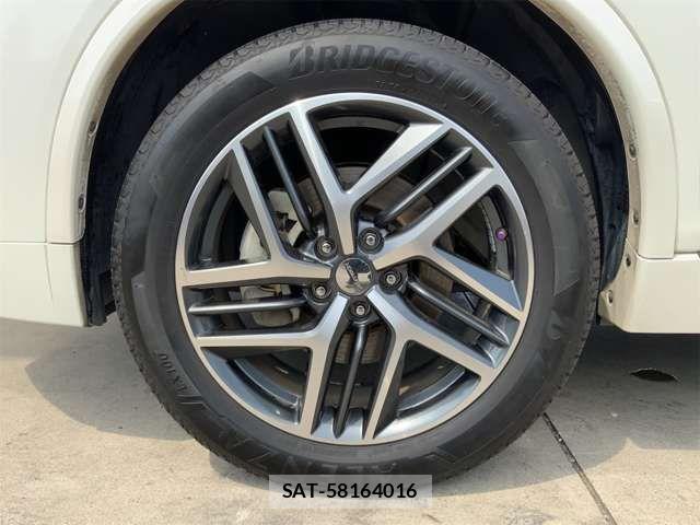 Nissan X-TRAIL HYBRID 2018-09 8686995-18