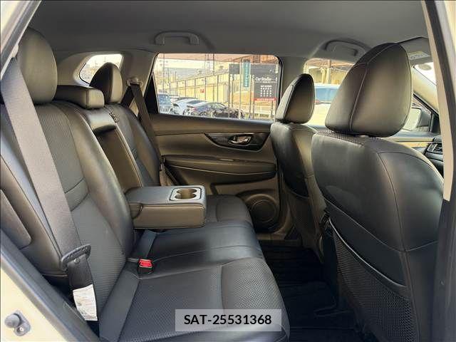 Nissan X-TRAIL HYBRID 2018-09 8747049-16