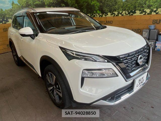 Nissan X-TRAIL HYBRID 2023-09 8747043-15