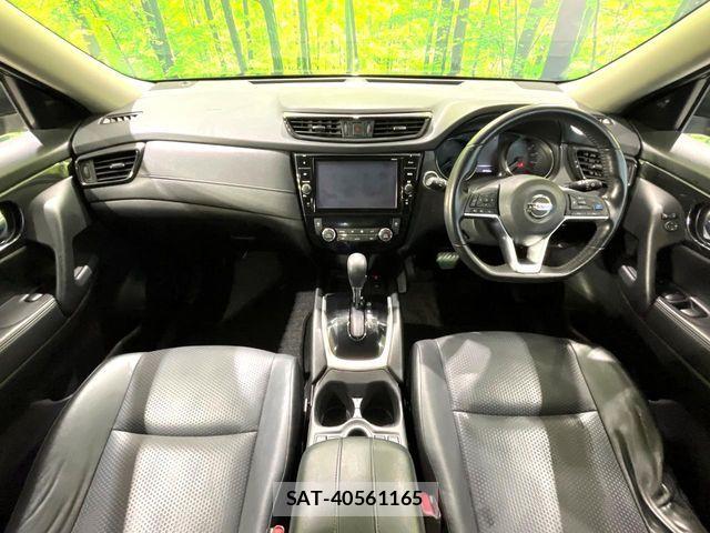 Nissan X-TRAIL HYBRID 2018-06 8782741-1