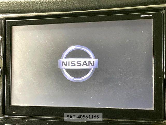 Nissan X-TRAIL HYBRID 2018-06 8782741-2