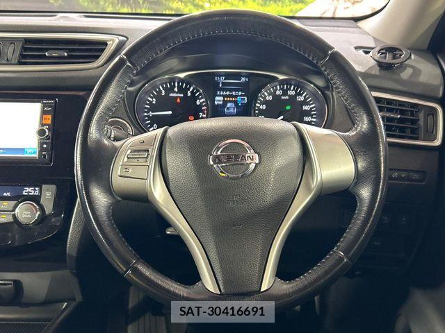Nissan X-TRAIL HYBRID 2015-05 8782743-10