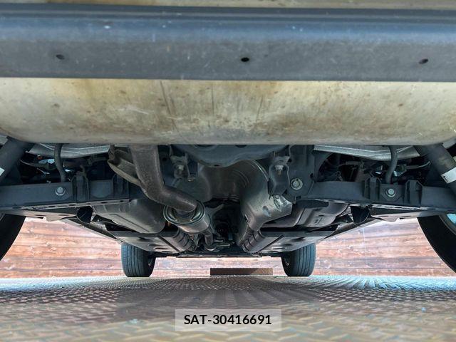 Nissan X-TRAIL HYBRID 2015-05 8782743-18