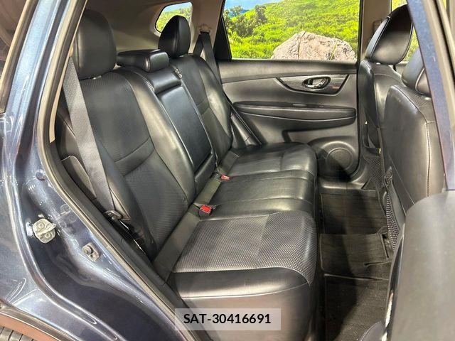 Nissan X-TRAIL HYBRID 2015-05 8782743-8
