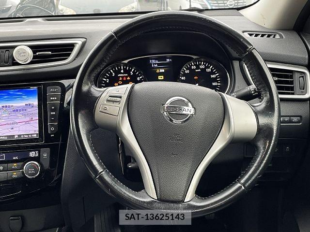 Nissan X-TRAIL HYBRID 2015-10 8782744-1
