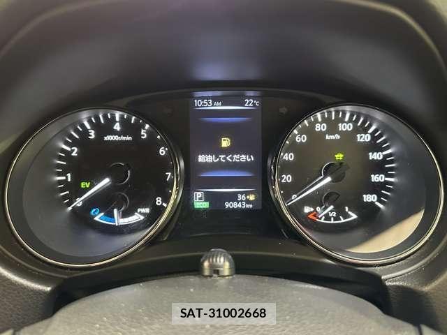 Nissan X-TRAIL HYBRID 2019-07 8798012-10