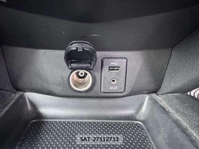 Nissan X-TRAIL HYBRID 2016-01 8798013-14