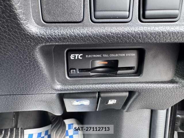 Nissan X-TRAIL HYBRID 2016-01 8798013-21