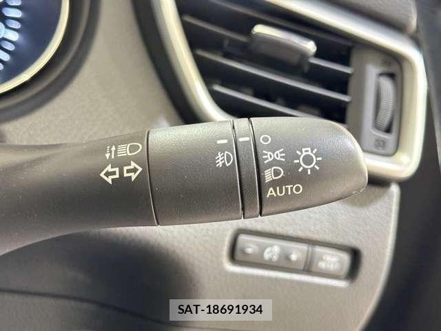 Nissan X-TRAIL HYBRID 2016-02 8872466-11