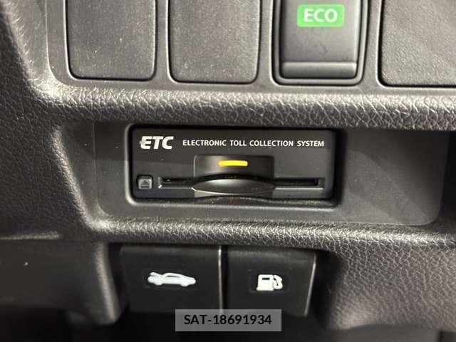 Nissan X-TRAIL HYBRID 2016-02 8872466-15