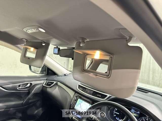 Nissan X-TRAIL HYBRID 2016-02 8872466-25