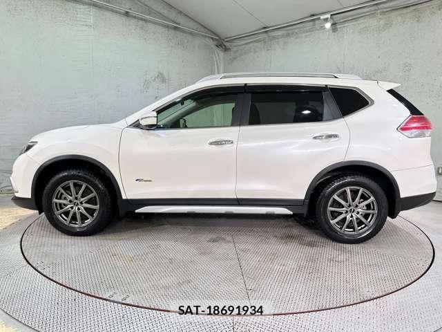 Nissan X-TRAIL HYBRID 2016-02 8872466-7