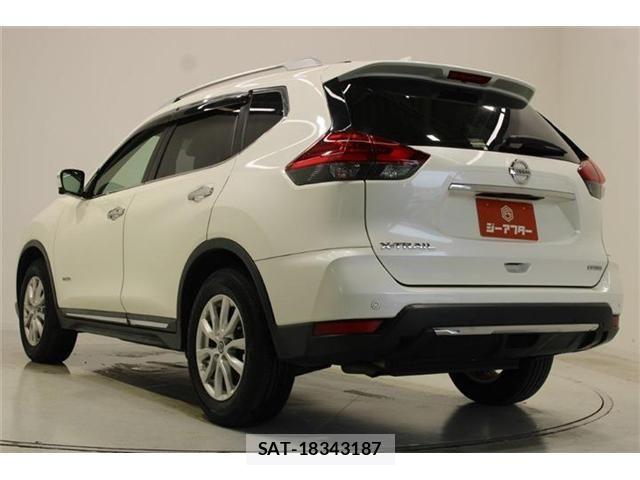 Nissan X-TRAIL HYBRID 2018-09 8883113-10