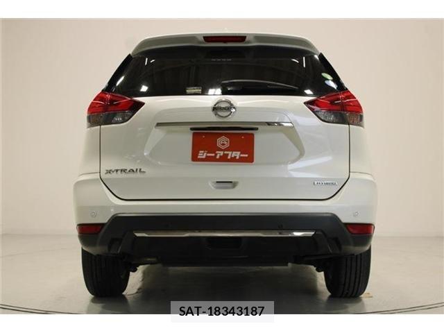 Nissan X-TRAIL HYBRID 2018-09 8883113-11