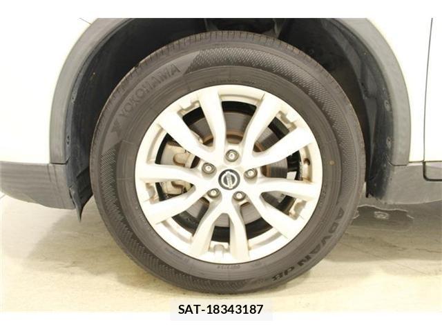 Nissan X-TRAIL HYBRID 2018-09 8883113-25
