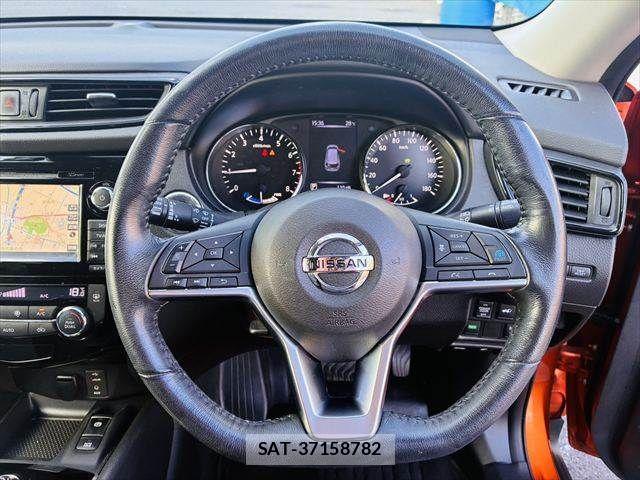 Nissan X-TRAIL HYBRID 2018-07 8884657-9
