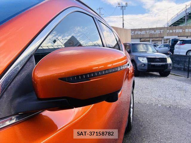 Nissan X-TRAIL HYBRID 2018-07 8884657-24