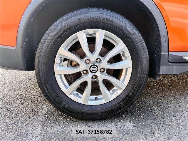 Nissan X-TRAIL HYBRID 2018-07 8884657-26