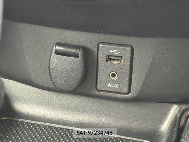 Nissan X-TRAIL HYBRID 2015-07 617354-12