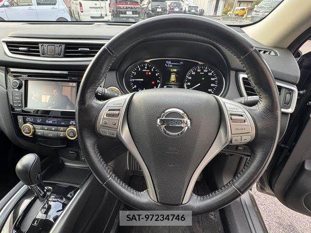 Nissan X-TRAIL HYBRID 2015-07 617354-16