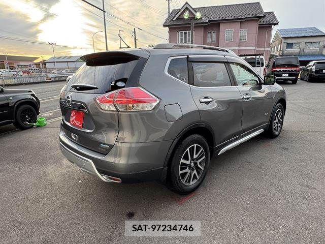 Nissan X-TRAIL HYBRID 2015-07 617354-22
