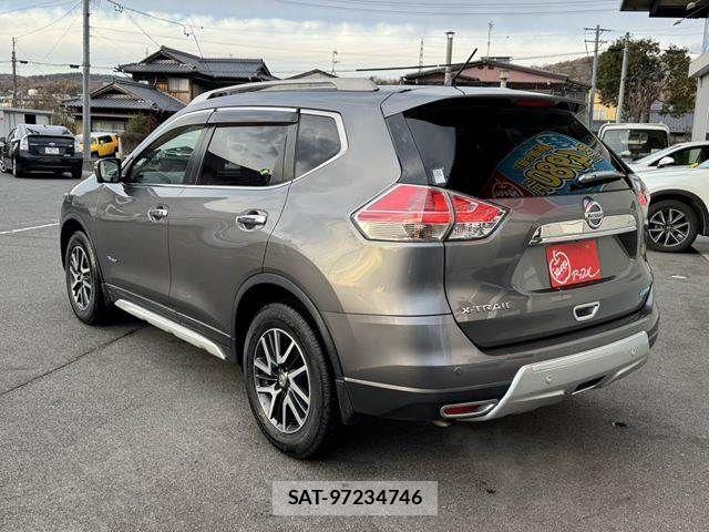 Nissan X-TRAIL HYBRID 2015-07 617354-24