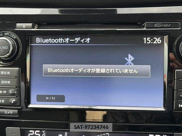 Nissan X-TRAIL HYBRID 2015-07 617354-5
