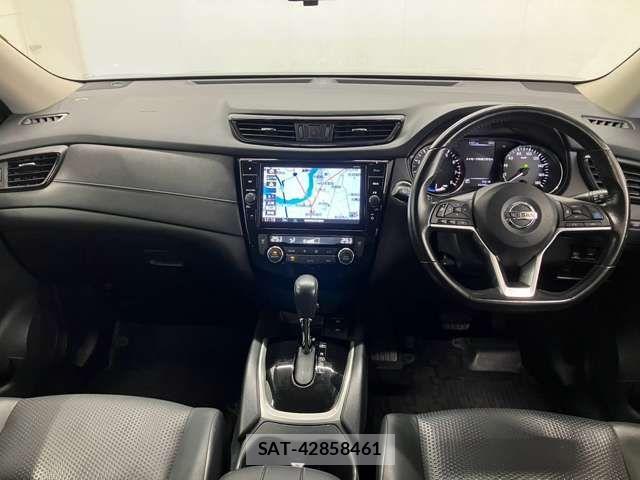 Nissan X-TRAIL HYBRID 2018-06 844141-1