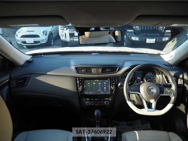 Nissan X-TRAIL HYBRID 2017-07 1289478-5