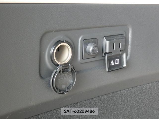 Nissan X-TRAIL HYBRID 2024-01 1496642-27