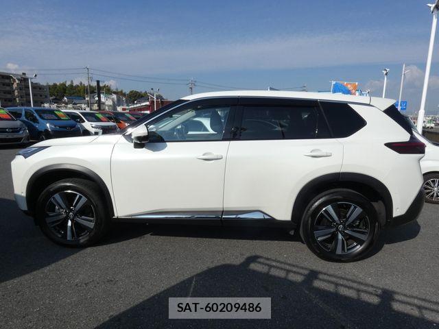 Nissan X-TRAIL HYBRID 2024-01 1496642-5