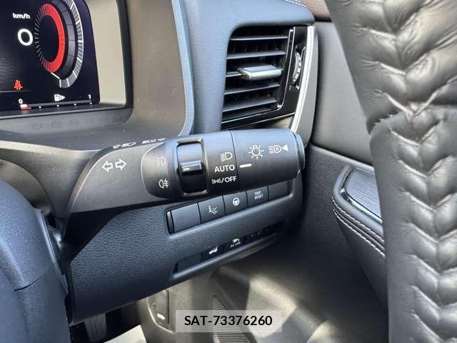 Nissan X-TRAIL HYBRID 2022-11 1830551-8