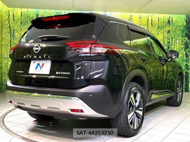 Nissan X-TRAIL HYBRID 2024-07 2011618-16
