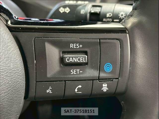 Nissan X-TRAIL HYBRID 2024-02 2086260-5