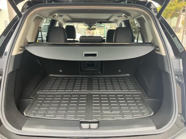 Nissan X-TRAIL HYBRID 2022-07 3688935-12