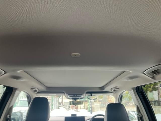 Nissan X-TRAIL HYBRID 2022-07 3688935-13