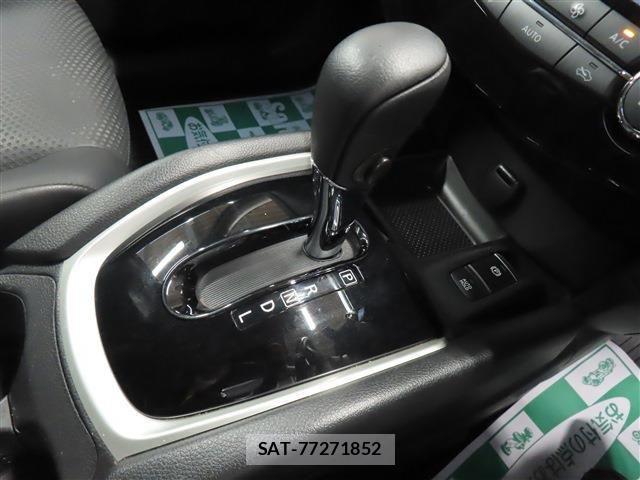Nissan X-TRAIL HYBRID 2018-09 3780906-11