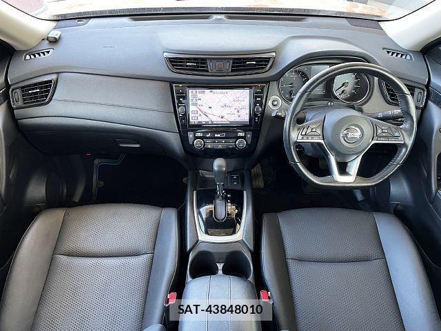 Nissan X-TRAIL HYBRID 2018-05 3911639-1