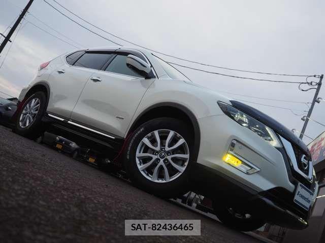 Nissan X-TRAIL HYBRID 2017-05 4052415-9