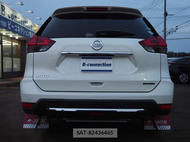 Nissan X-TRAIL HYBRID 2017-05 4052415-8