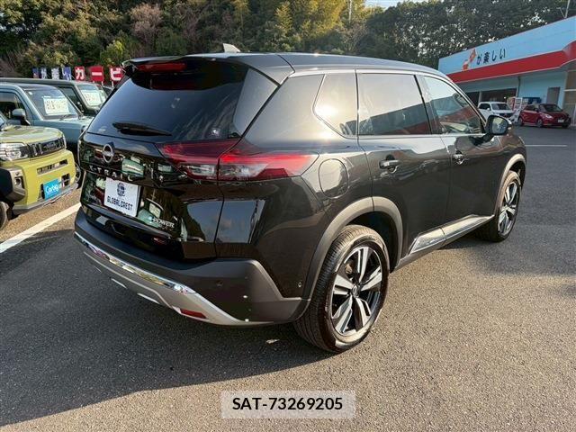 Nissan X-TRAIL HYBRID 2025-02 4334032-5