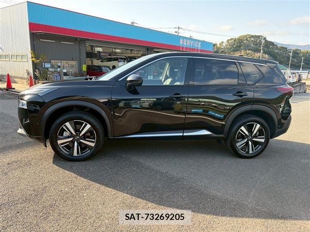 Nissan X-TRAIL HYBRID 2025-02 4334032-8