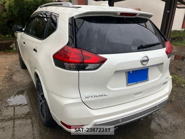 Nissan X-TRAIL HYBRID 2017-09 4334050-3